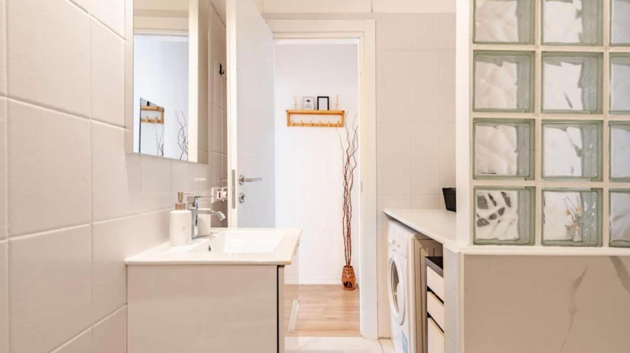 Independent House With Private Patio In Casa vacanze *